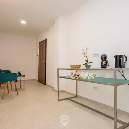 Carme - Le Bombarde Apartment